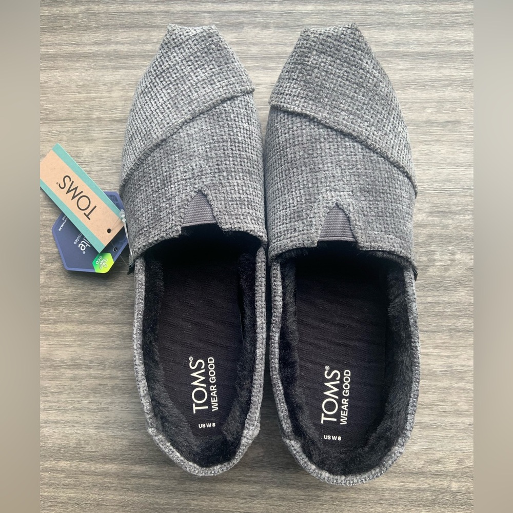 Tom’s Gray Fur Lined Alpargatas